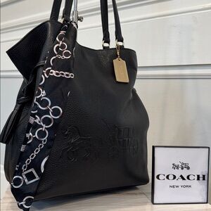 Coach Andy Black Pebbled Leather Carriage Logo Tote